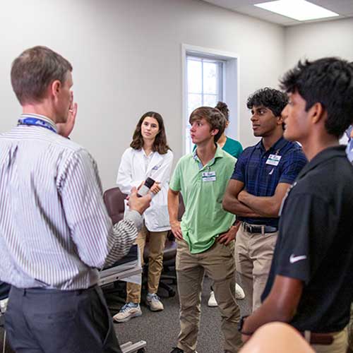 Students learn from faculty about ultrasound technology