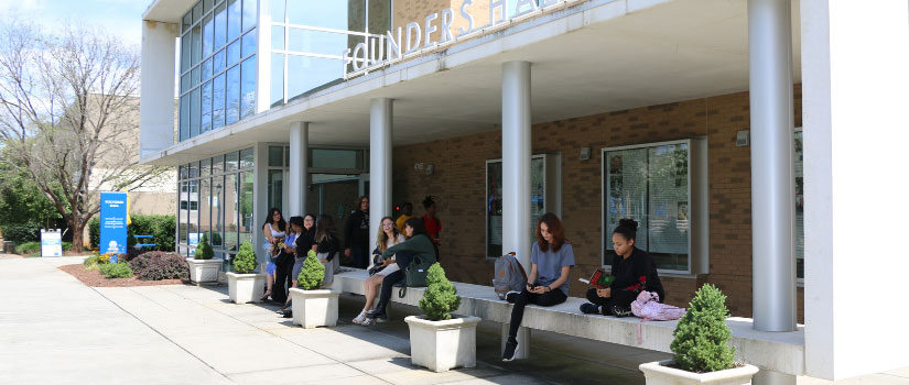 Students outside of Founders Hall