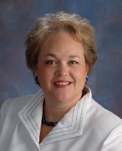 Dean Peggy Hewlett