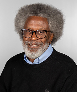 headshot of kenneth campbell
