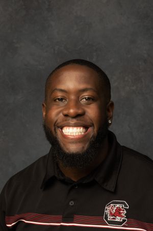 Aaron headshot
