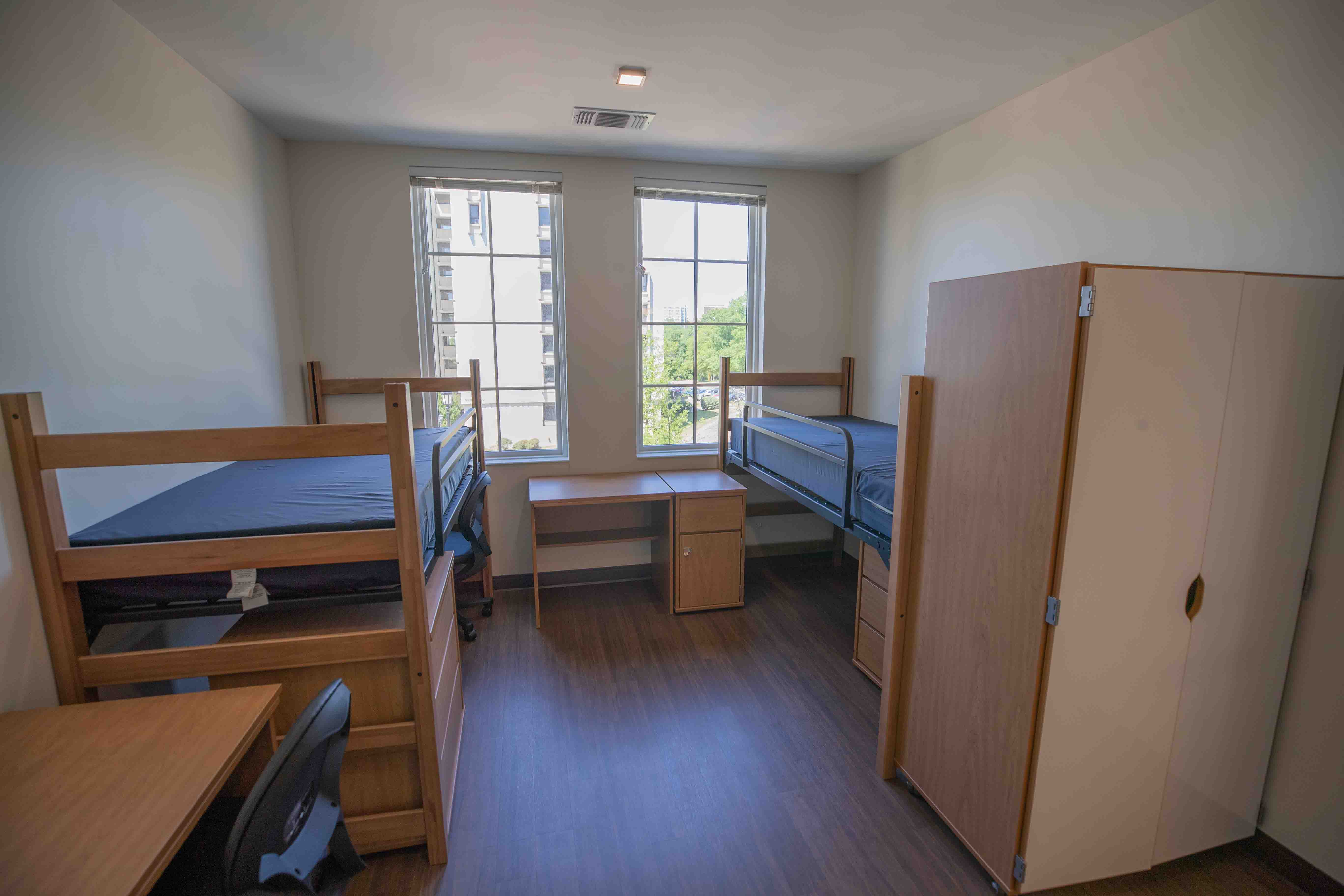 Campus Village Building 4 - 4 Bed Suite