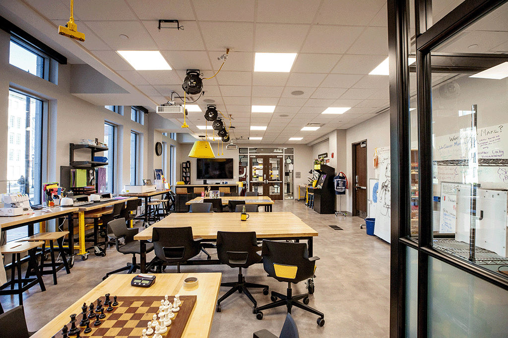 Image of inside the Makerspace located inside Campus Village Building 2