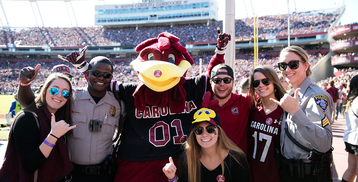 Students, Cocky and USCPD officers 