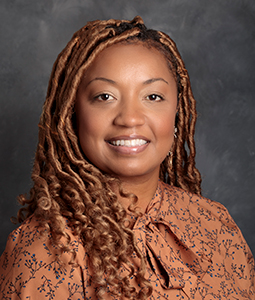 Portrait Ashley Dantzler