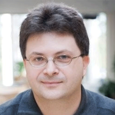 Headshot of Pawel Nadel-Turonski