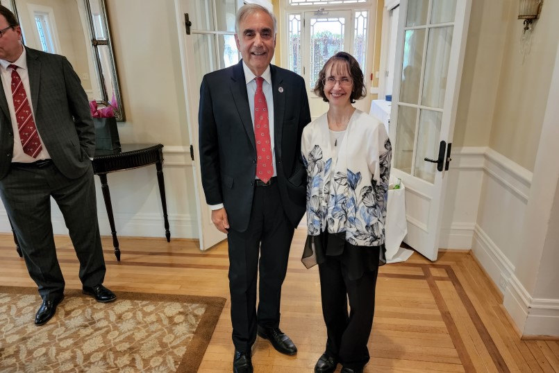 Julie Morris poses with interim UofSC President Harris Pastides. Dr. Pastides hired Julie to direct the Office of Undergraduate Research in 2004 when he served as the UofSC Vice President for Research.