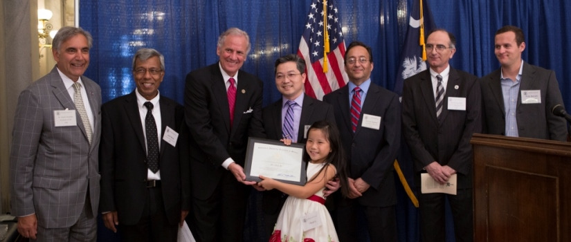 Dr. Chen Li receives the Governor's Award on Wednesday, May 24, 2017