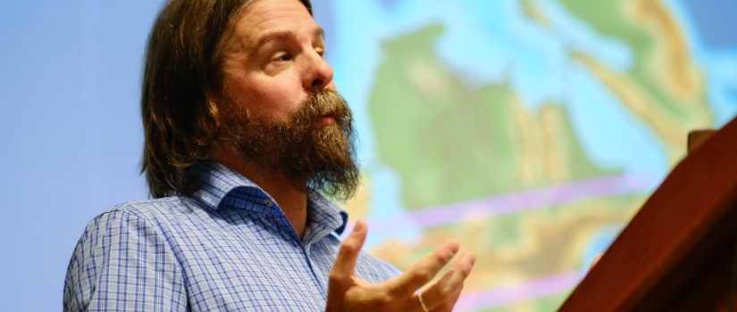 David Barbeau from the USC Center for Elemental Mass Spectrometry presents at the 2024 Research Fair. 