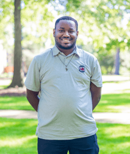 Headshot of Curtis Pernell