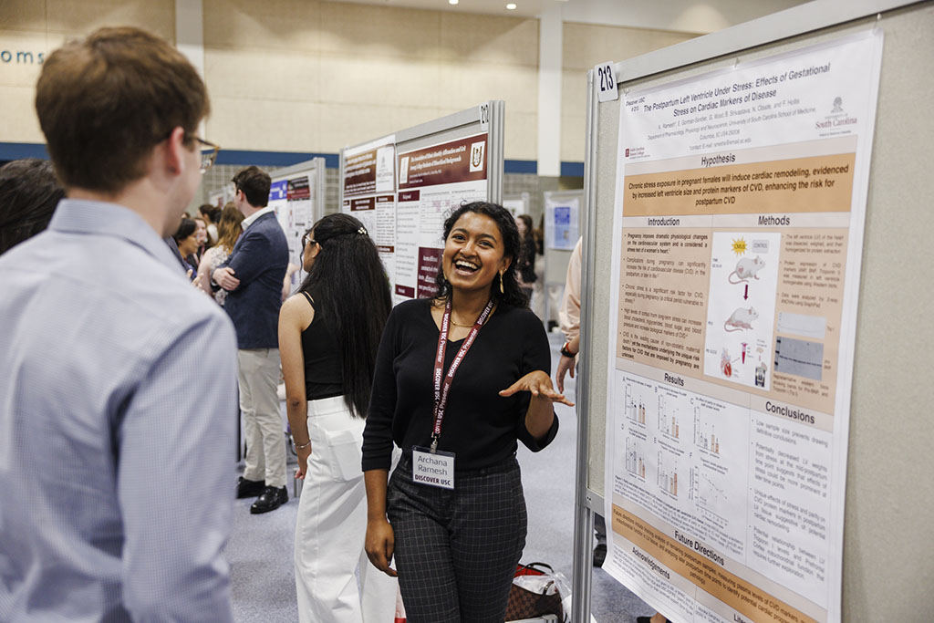 Each year, Discover USC gives undergraduate students the opportunity to present their work and gain necessary professional experience required for success in research careers. 
