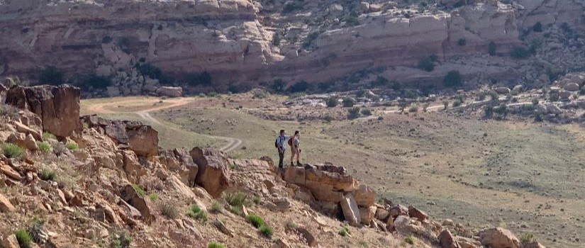 Geology 500 Students out in the field during field camp