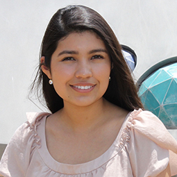 Photo of Rebecca Revilla