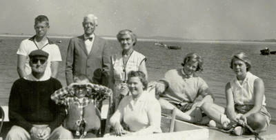 Dumond & Elizabeth Clarke with Lewis family 1958