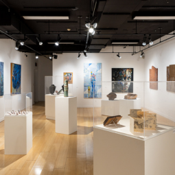 image of art gallery