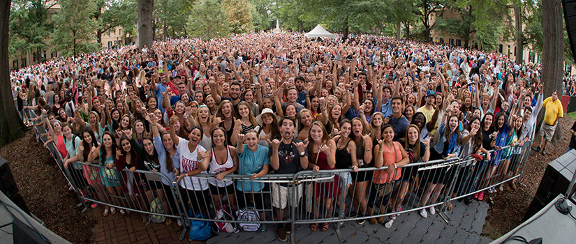 Students on the Horseshoe during a concert