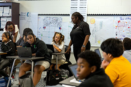 CarolinaCAP teacher in classroom