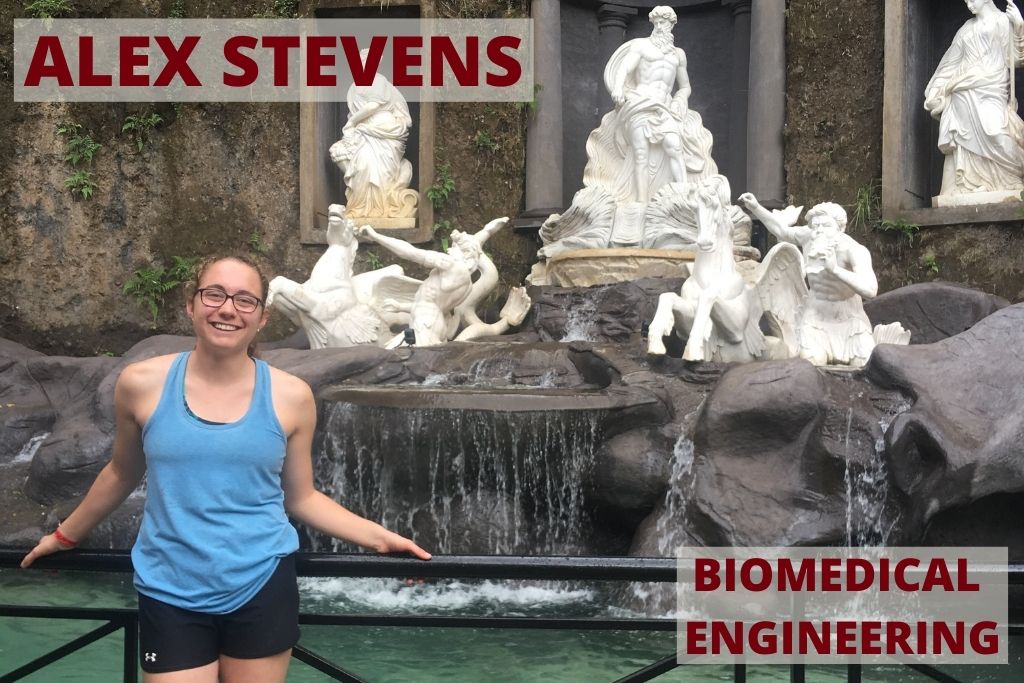 Alex poses in front of a fountain in Italy during her study abroad.