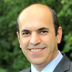 Headshot of Nadar Taheri Qazvini