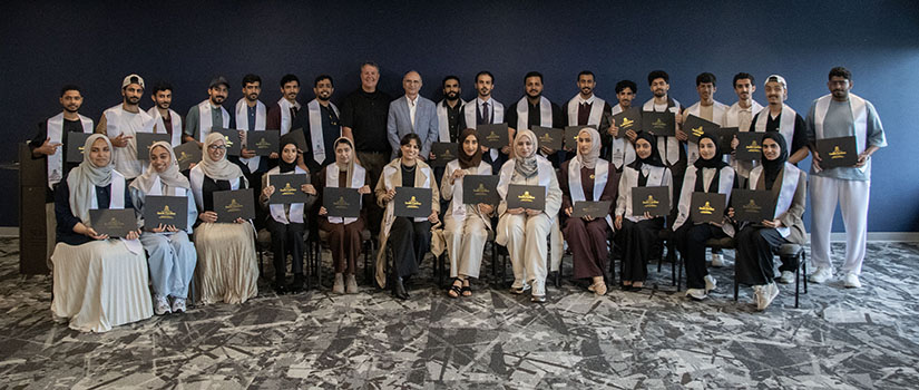 Group photo of visiting students from NUST Oman.