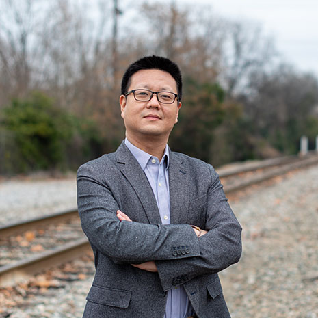 Professor Yu Qian