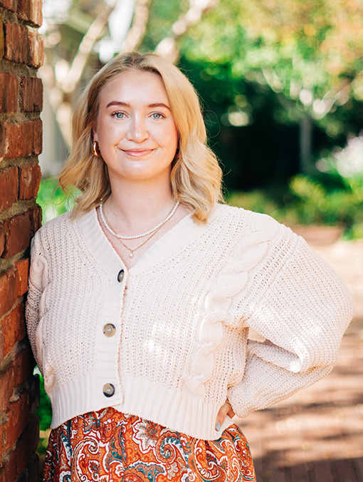 Jenna Brouse headshot