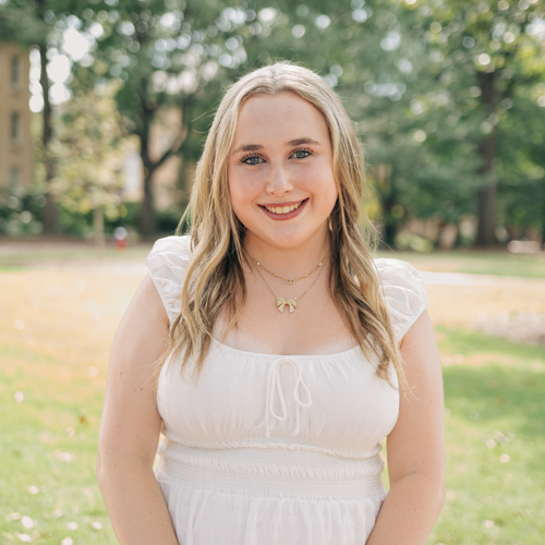 Ashley Becker headshot
