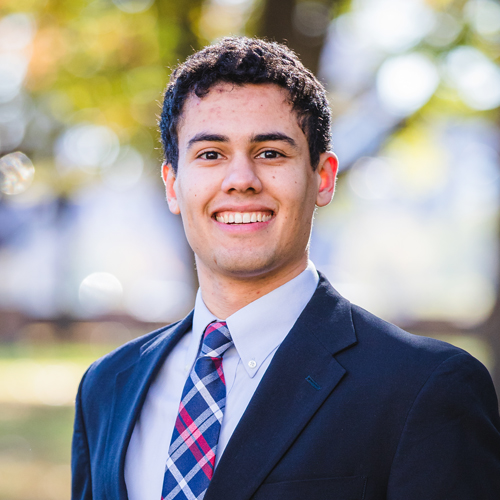 Christopher Carter headshot