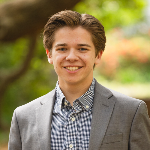 Evan Lawton headshot