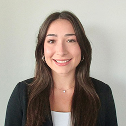 Giuliana DiGregory headshot