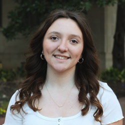 Rylee Merli headshot