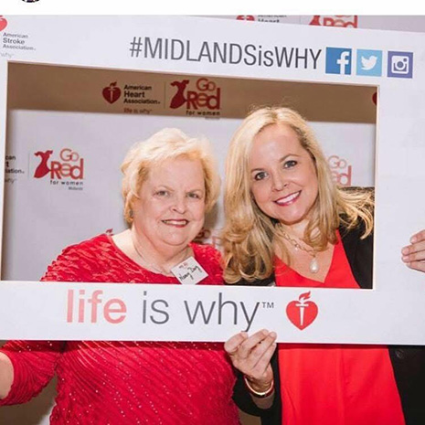 stephanie studnicka, right, with her mother