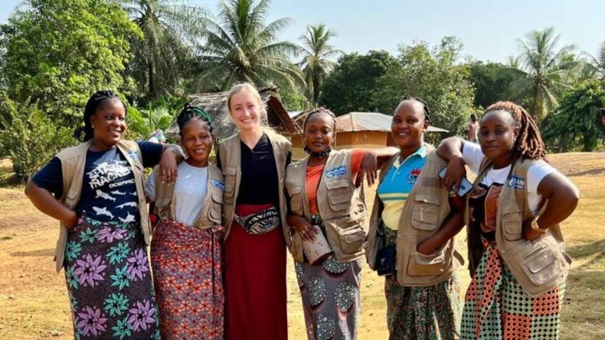 HPEB graduate student Sejla Isanovic with her study team in Liberia