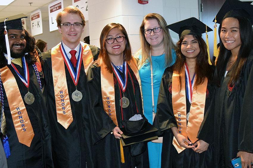 USC Aiken had more than 400 graduates, including eight international students from countries including Brazil, Italy, Jamaica, China and Saudi Arabia. 