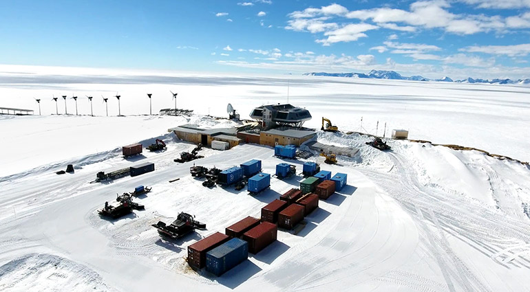 Basecamp The Princess Elisabeth, a Belgian research station situated on a small Antarctic mountain range, served as home base for researcher Lori Ziolkowski
