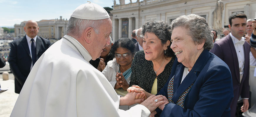 Sister Carol Keehan and Pope Francis