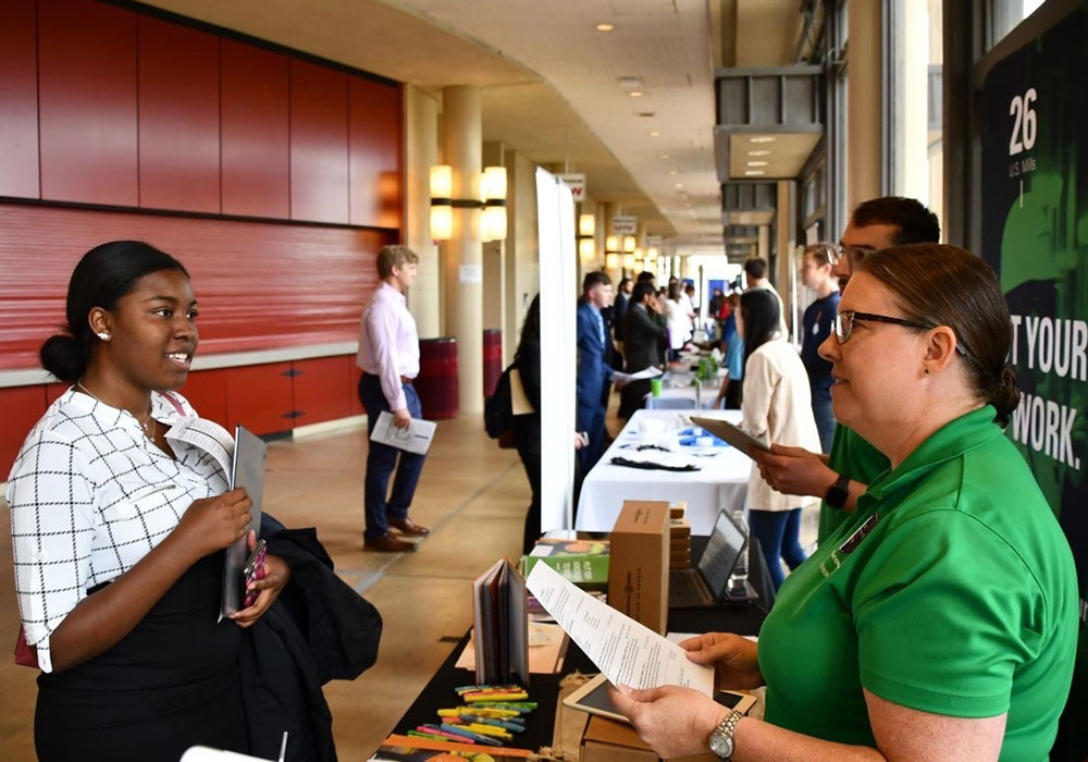 Student Success Center holds a resume review workshop to help students jumpstart their careers.