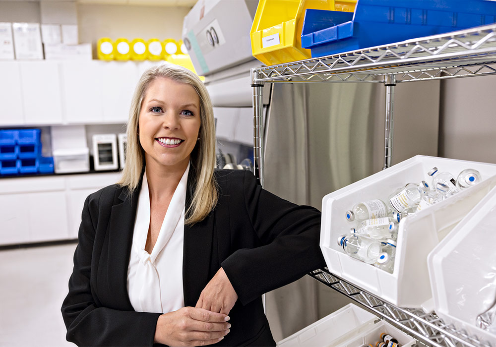 Caroline Asbill in lab
