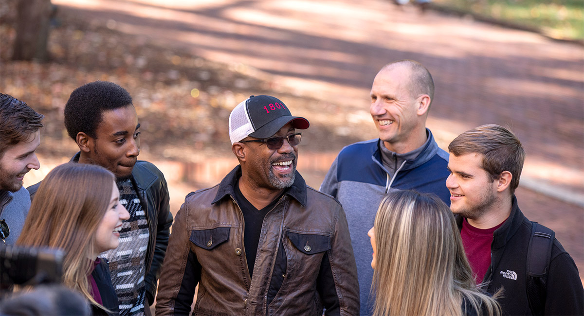 members of Hootie & the Blowfish on the Horseshoe