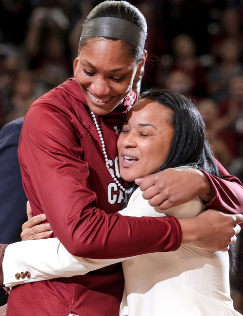 A’ja Wilson and Dawn Staley