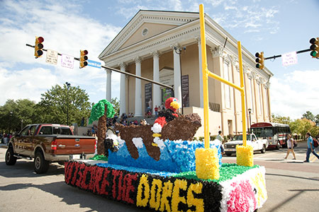 homecoming float