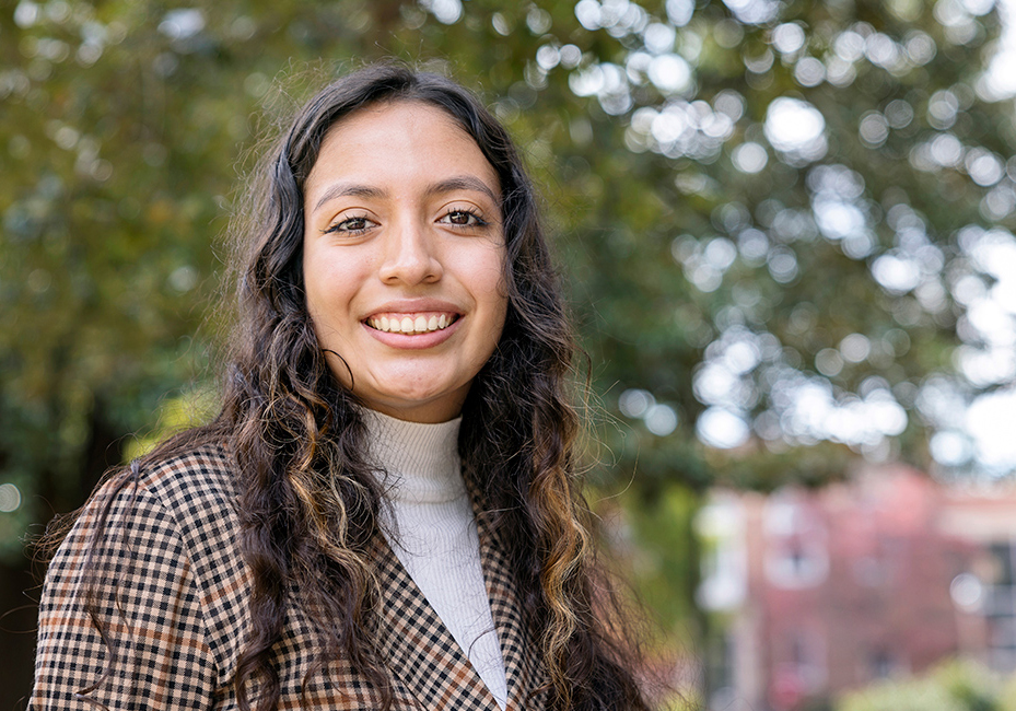 Portrait of Jazmine Lara Guerrero.